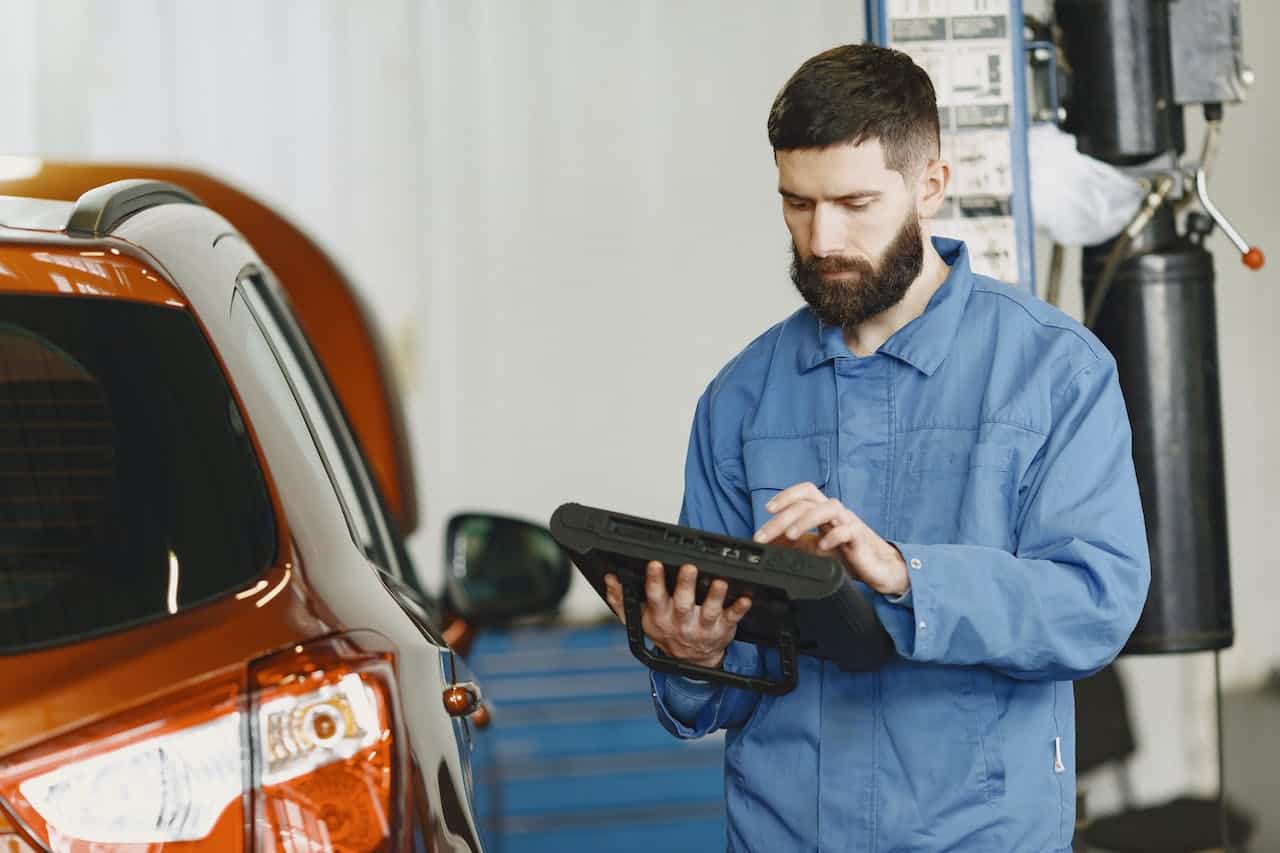 Bli kjent med bilens elektriske system